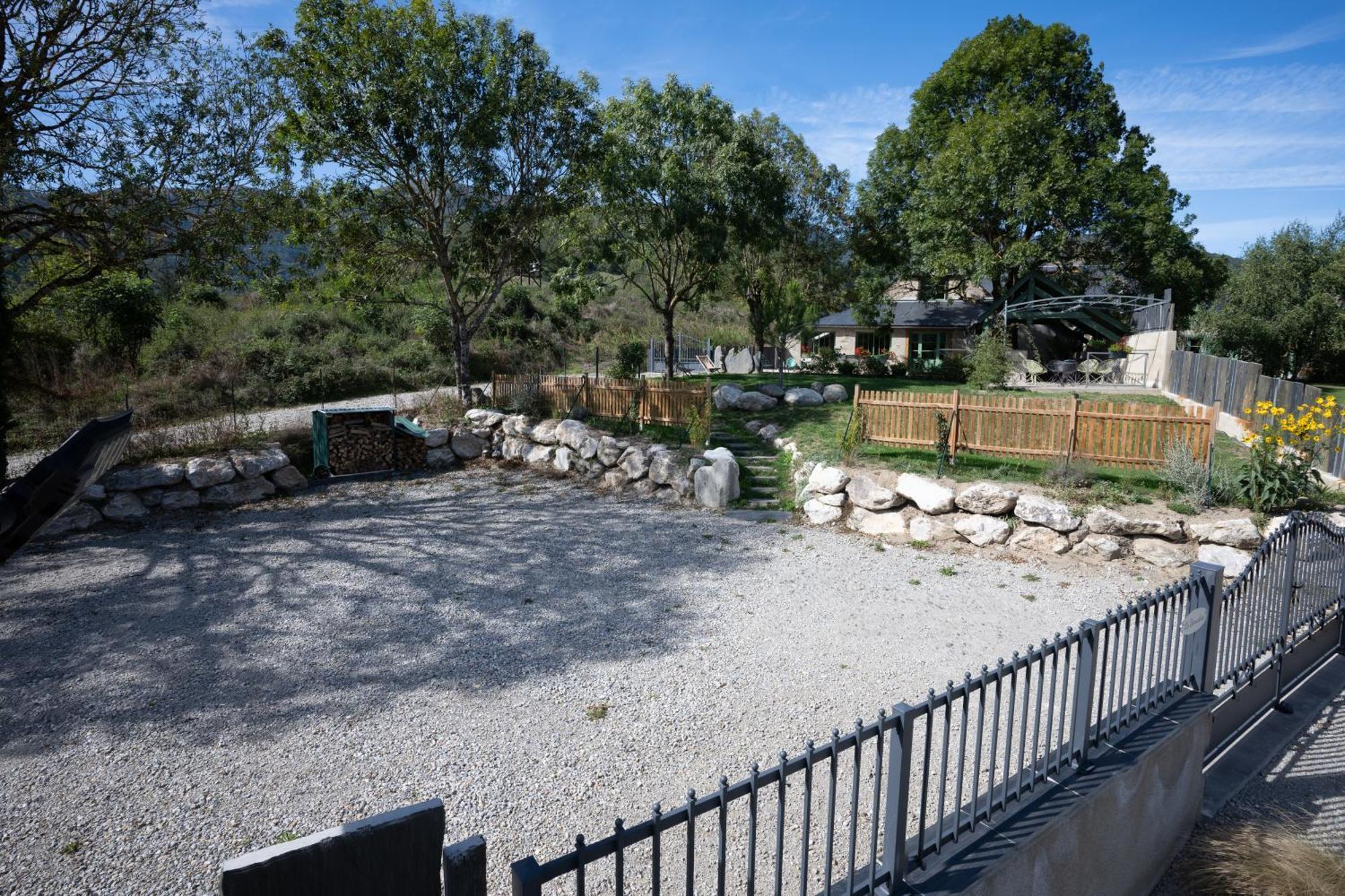 אראו Grange Renovee En Gite/Maison/Chalet מראה חיצוני תמונה